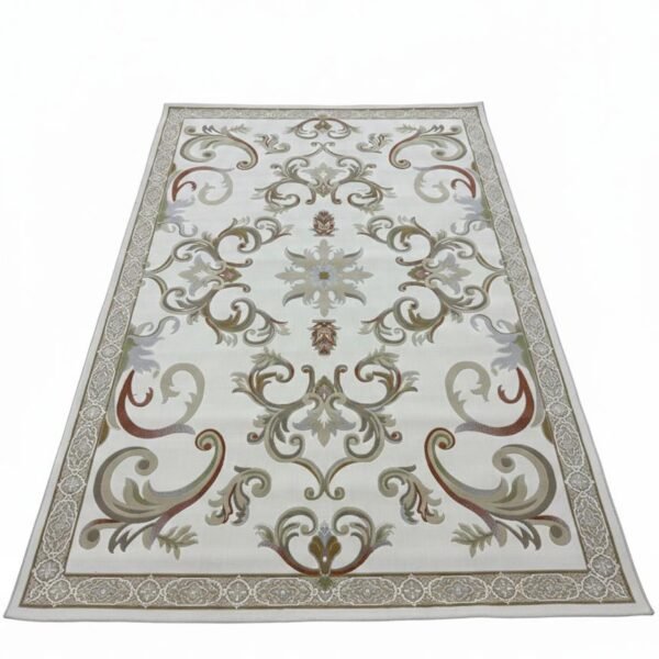 سجاد لينتس قصور جديد