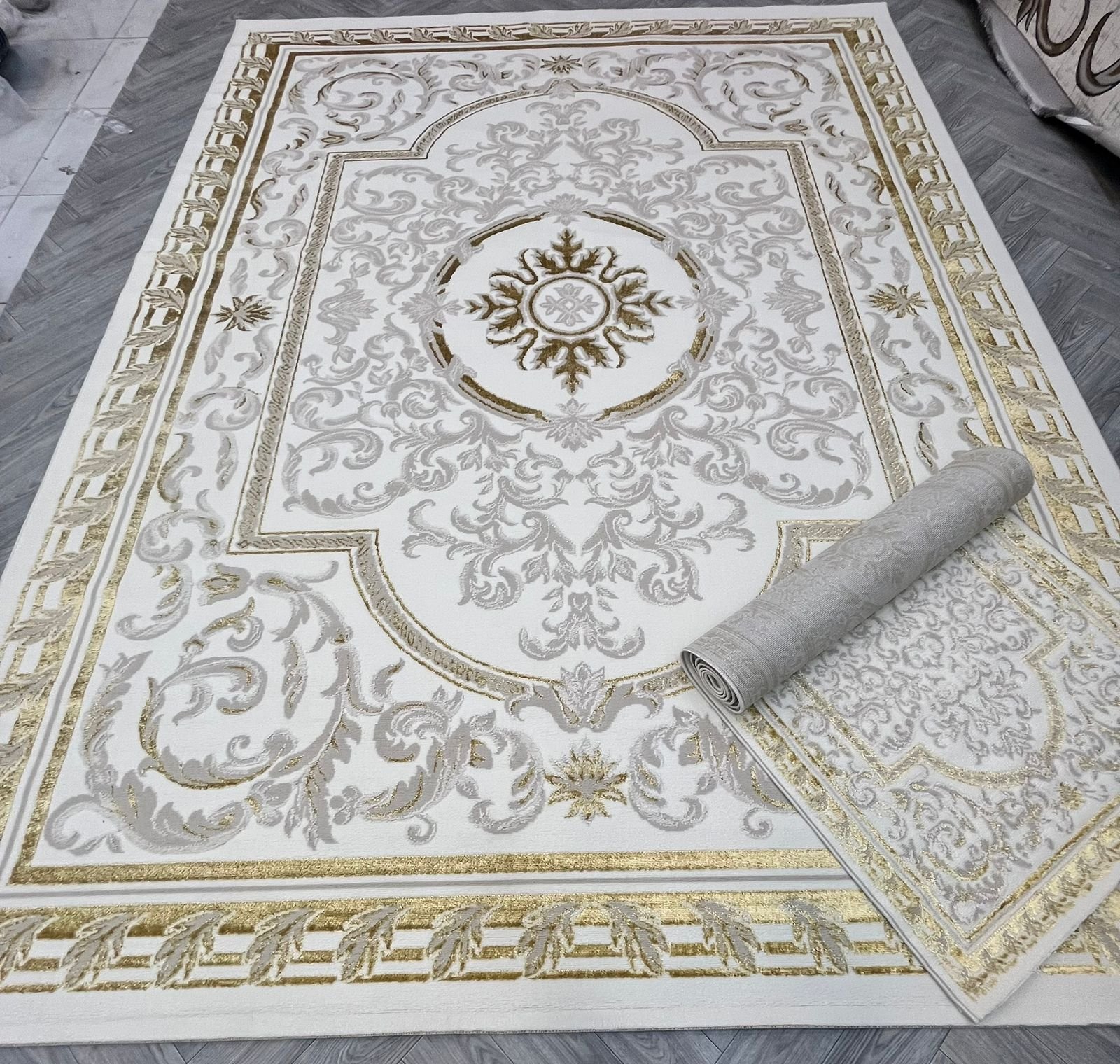 241bd7ab-da34-4b14-9204-adba5a6822a9