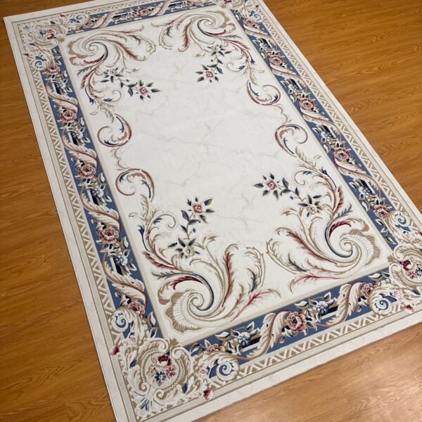 سجاد الاطار المنقوش