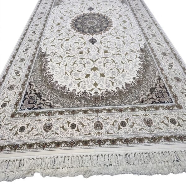 سجاد ايراني مبروم